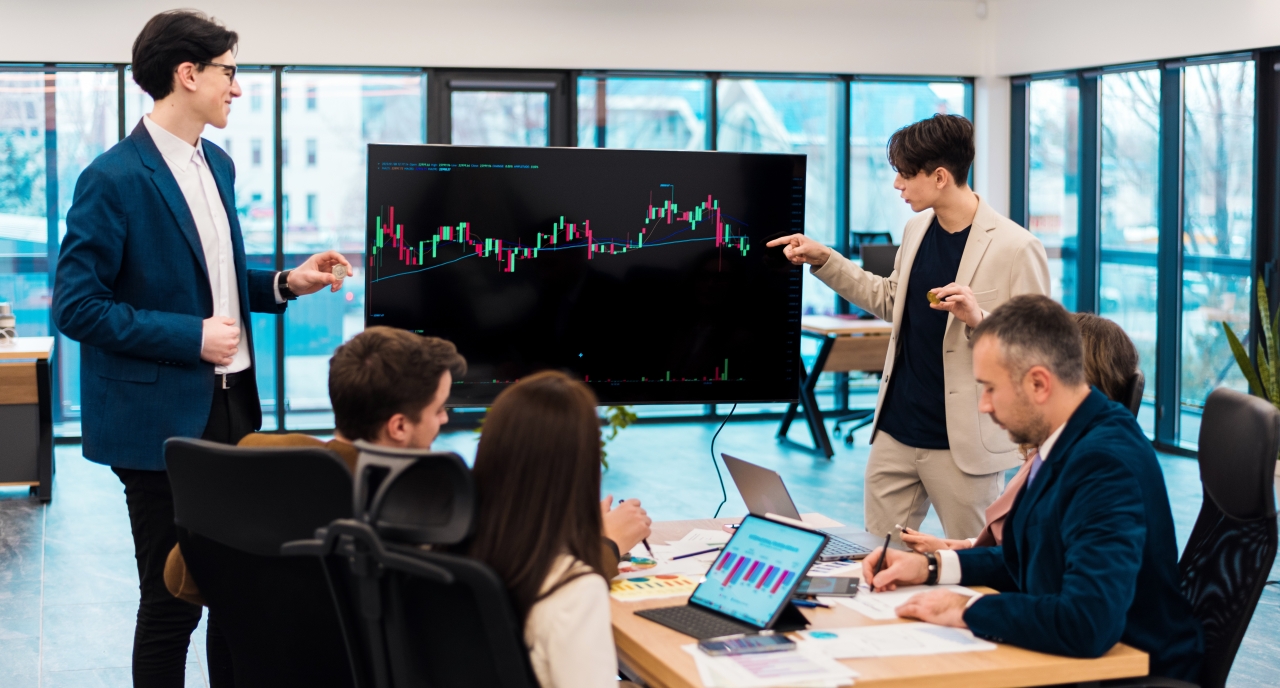 Китайские компании на бирже: кейс SF Holding и другие примеры роста